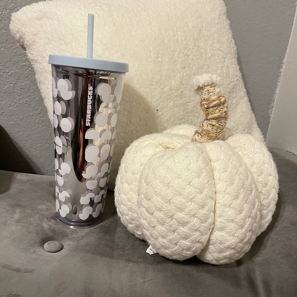 Dot cup - Picture 3 of 3
